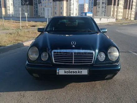 Mercedes-Benz E 280 1997 года за 2 900 000 тг. в Шымкент