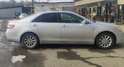 Toyota Camry 2011 годаfor7 800 000 тг. в Алматы – фото 3