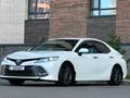 Toyota Camry 2019 года за 14 500 000 тг. в Караганда