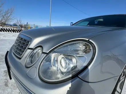 Mercedes-Benz E 200 2003 года за 4 700 000 тг. в Кокшетау – фото 39