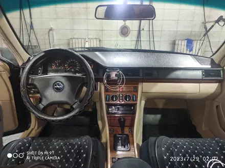 Mercedes-Benz E 260 1992 года за 1 800 000 тг. в Алматы – фото 3