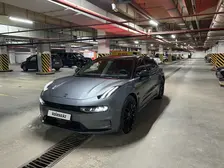 Zeekr 001, 2023