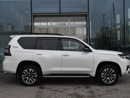 Toyota Land Cruiser Prado 2022 года за 28 000 000 тг. в Астана – фото 6