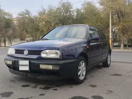 Volkswagen Golf 1997 года за 1 900 000 тг. в Тараз