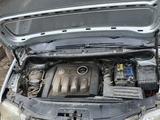 Volkswagen Touran 2004 года за 2 500 000 тг. в Усть-Каменогорск – фото 5