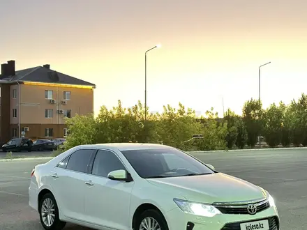 Toyota Camry 2016 года за 11 000 000 тг. в Актобе – фото 3