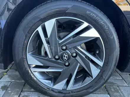 Hyundai i20 2023 года за 6 350 000 тг. в Кокшетау – фото 10