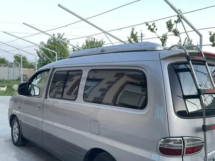 Hyundai Starex 2004 года за 2 900 000 тг. в Туркестан – фото 3