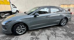 Hyundai Sonata 2022 года за 13 000 000 тг. в Алматы – фото 3