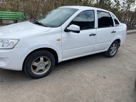 ВАЗ (Lada) Granta 2190 2013 года за 2 200 000 тг. в Атбасар – фото 2