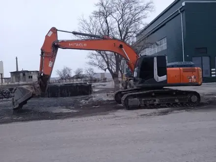 Hitachi  Гусеничные 2008 года за 22 000 000 тг. в Алматы
