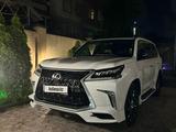 Lexus LX 450 2016 годаүшін32 000 000 тг. в Алматы