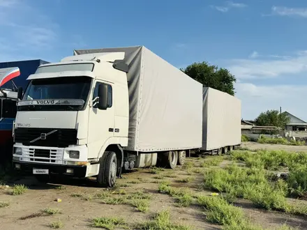 Volvo  FH 2000 года за 28 000 000 тг. в Алматы