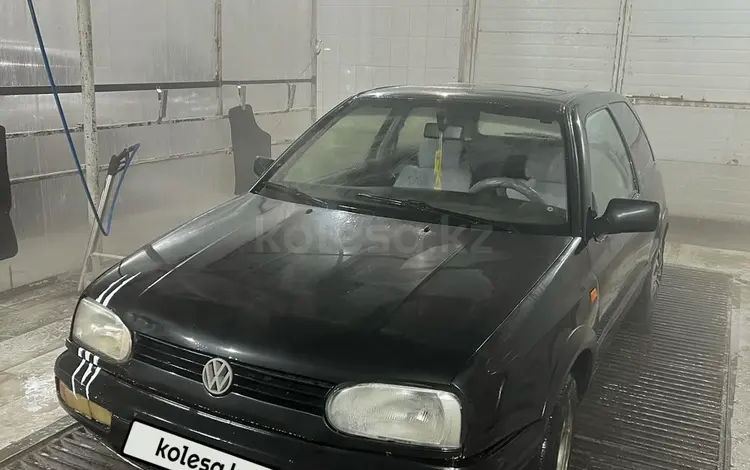 Volkswagen Golf 1994 года за 1 100 000 тг. в Актобе