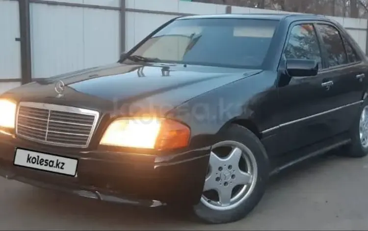 Mercedes-Benz C 200 1996 года за 2 300 000 тг. в Уральск