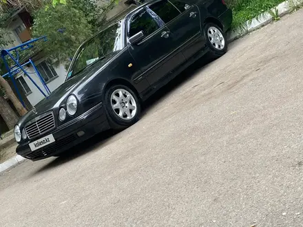 Mercedes-Benz E 230 1995 года за 1 700 000 тг. в Алматы – фото 9