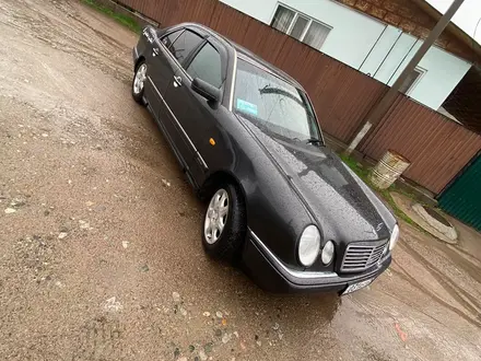 Mercedes-Benz E 230 1995 года за 1 700 000 тг. в Алматы – фото 11