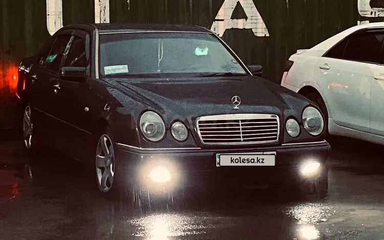 Mercedes-Benz E 230 1995 годаүшін1 700 000 тг. в Алматы