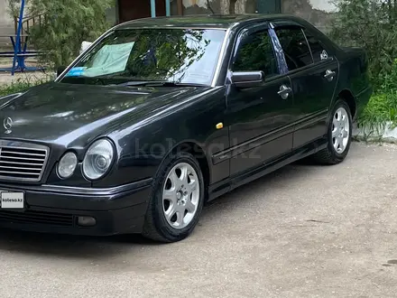 Mercedes-Benz E 230 1995 года за 1 700 000 тг. в Алматы – фото 10