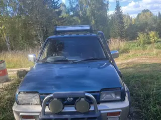Nissan Mistral, 1997