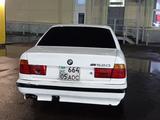 BMW 520 1991 года за 1 050 000 тг. в Алматы – фото 3