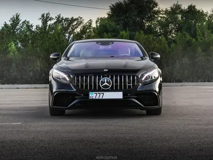 Mercedes-Benz S 63 AMG 2018 года за 62 000 000 тг. в Алматы – фото 16