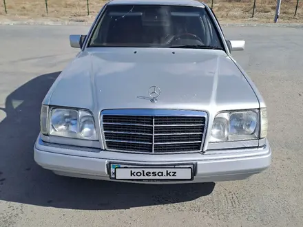 Mercedes-Benz E 280 1995 года за 2 600 000 тг. в Кызылорда – фото 10