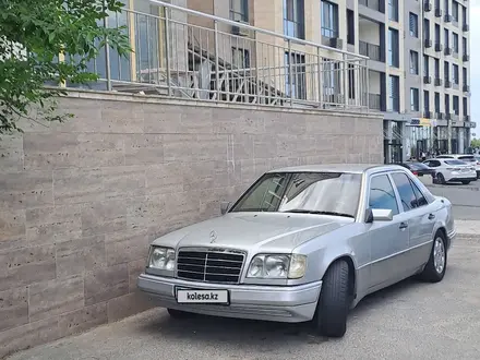 Mercedes-Benz E 280 1995 года за 2 600 000 тг. в Кызылорда