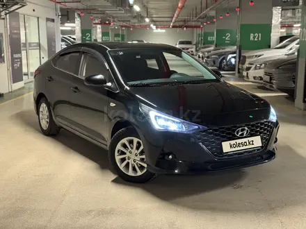 Hyundai Accent 2021 года за 7 500 000 тг. в Астана