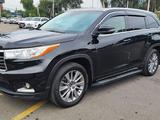 Toyota Highlander 2014 года за 14 900 000 тг. в Алматы – фото 3