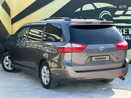 Toyota Sienna 2015 года за 13 500 000 тг. в Атырау – фото 15