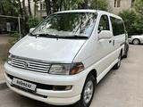 Toyota HiAce Regius 1998 годаүшін4 800 000 тг. в Алматы