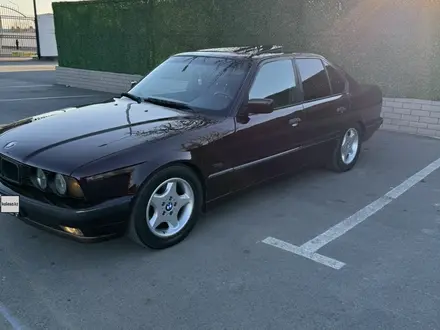 BMW 525 1994 года за 3 900 000 тг. в Туркестан – фото 2