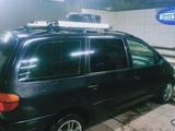 Volkswagen Sharan 1997 года за 2 400 000 тг. в Уральск – фото 5