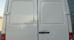 Mercedes-Benz Sprinter 2011 года за 10 900 000 тг. в Алматы – фото 3