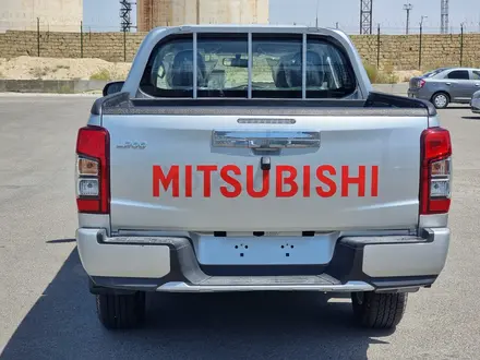 Mitsubishi L200 2023 года за 14 200 000 тг. в Актау – фото 6