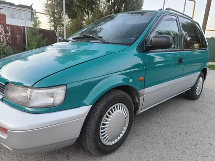 Mitsubishi Space Runner 1994 года за 1 600 000 тг. в Алматы – фото 3