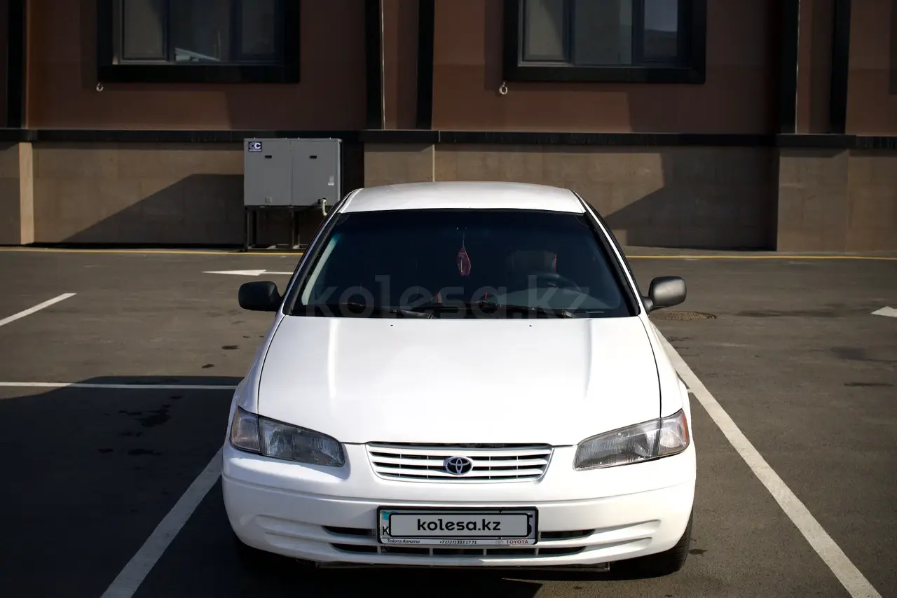 Toyota Camry, 1997