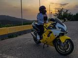 Honda  CBR 600F 2001 года за 1 250 000 тг. в Алматы