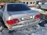 Mercedes-Benz E 320 1998 года за 1 500 000 тг. в Астана – фото 2