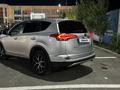 Toyota RAV4 2019 года за 12 000 000 тг. в Актобе – фото 3