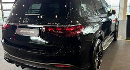 Mercedes-Benz GLS 63 AMG 4MATIC 2025 года за 137 252 360 тг. в Алматы – фото 2