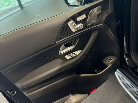 Mercedes-Benz GLS 63 AMG 4MATIC 2025 года за 137 252 360 тг. в Алматы – фото 4