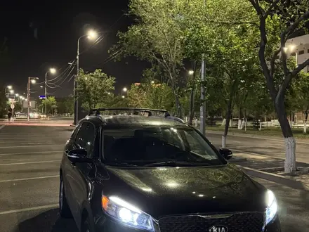 Kia Sorento 2017 года за 6 500 000 тг. в Атырау – фото 2