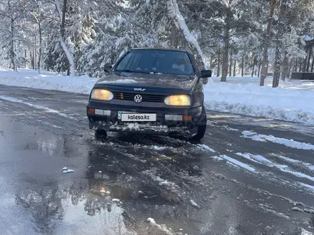 Volkswagen Golf 1993 года за 1 250 000 тг. в Алматы – фото 2