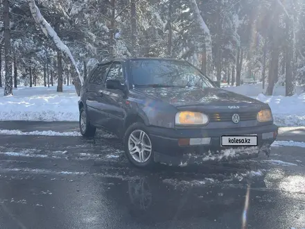 Volkswagen Golf 1993 года за 1 250 000 тг. в Алматы