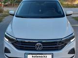 Volkswagen Polo 2021 годаfor8 300 000 тг. в Атырау