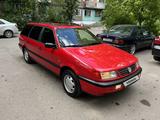 Volkswagen Passat 1995 года за 2 490 000 тг. в Караганда