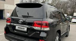 Toyota Land Cruiser 2017 года за 39 000 000 тг. в Алматы – фото 5