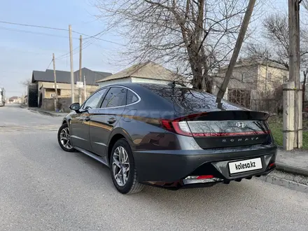 Hyundai Sonata 2021 года за 12 700 000 тг. в Шымкент – фото 14